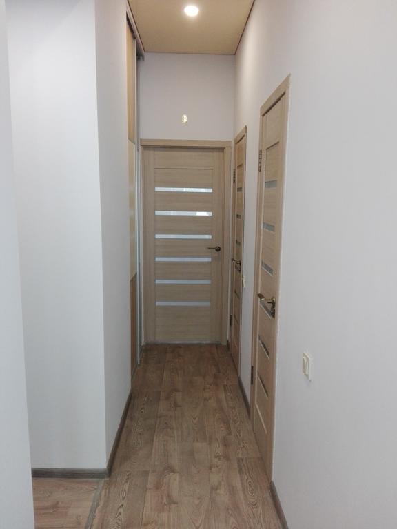 Apartment On Kryvorizhstal Street 35-24 Krivoy Rog Εξωτερικό φωτογραφία
