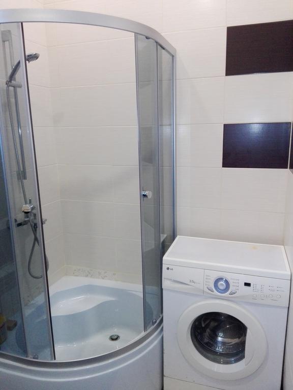 Apartment On Kryvorizhstal Street 35-24 Krivoy Rog Εξωτερικό φωτογραφία